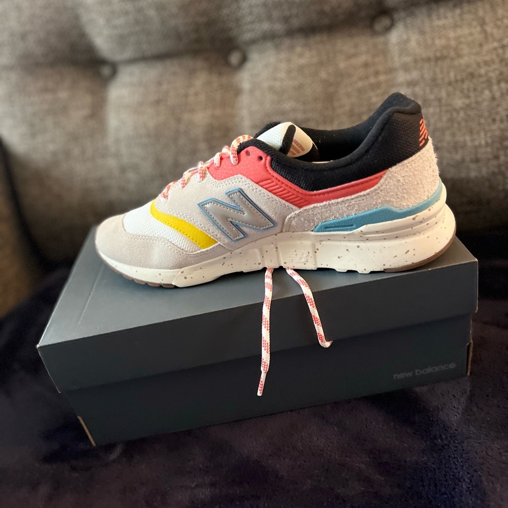 New Balance Shoes!!